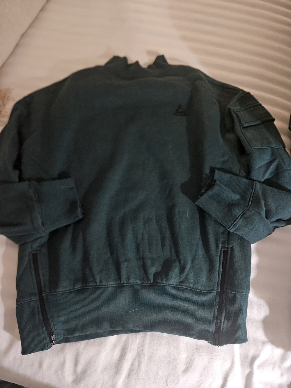 Reebok Crewneck Sweater with Utility Pocket